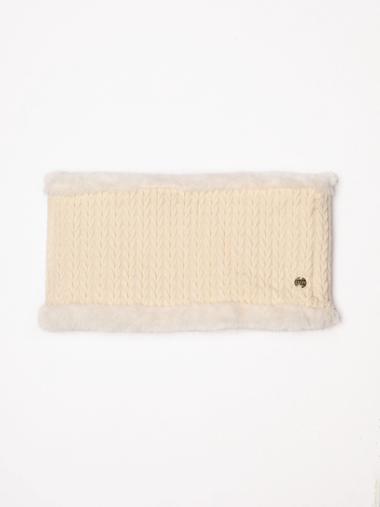 Снуд трикотажный с декоративной нашивкой в ассортименте